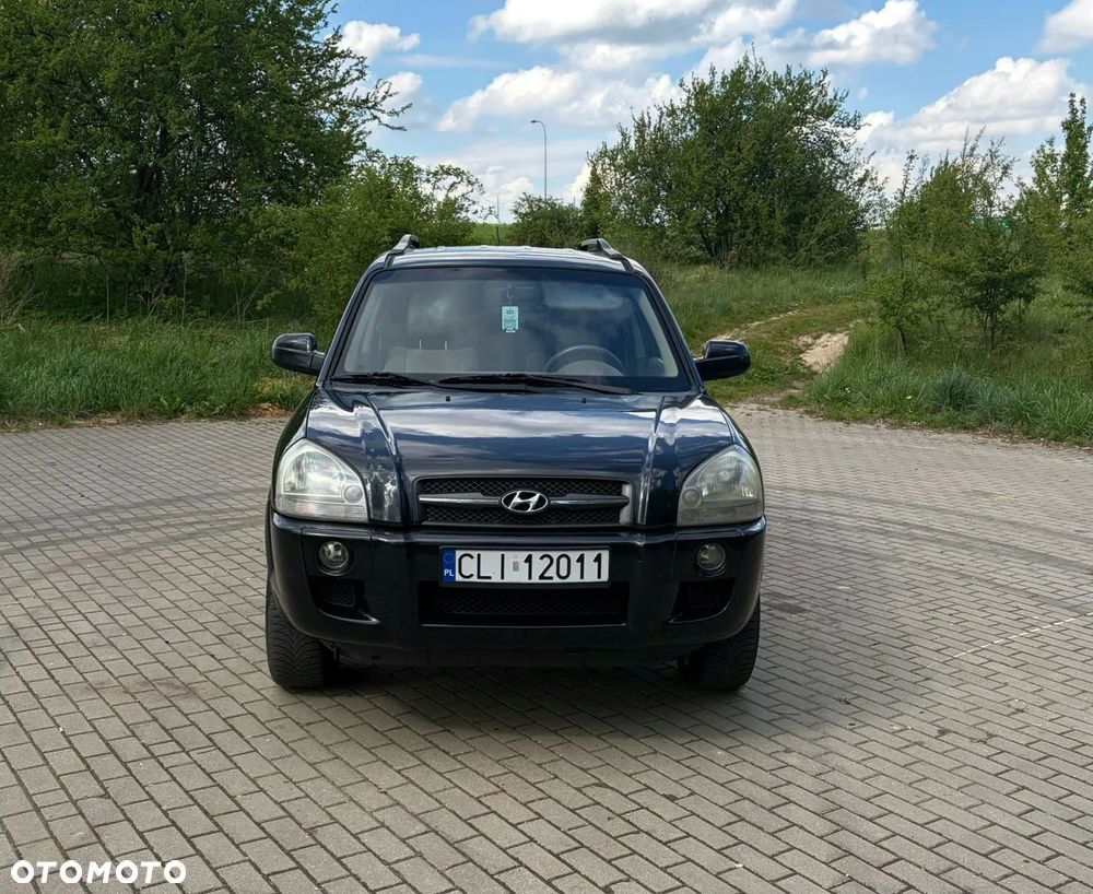 Hyundai Tucson 2.0 2WD GLS - 3