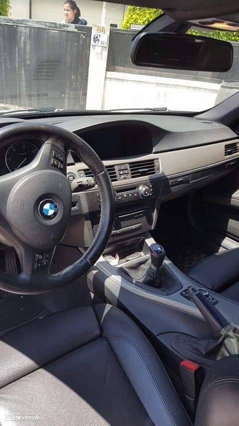 BMW 320 d Coupe Edição M - 9