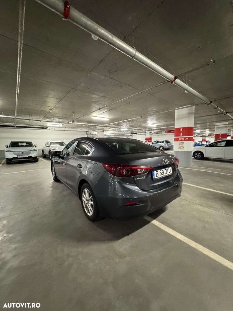 Mazda 3 G120 Revolution - 6