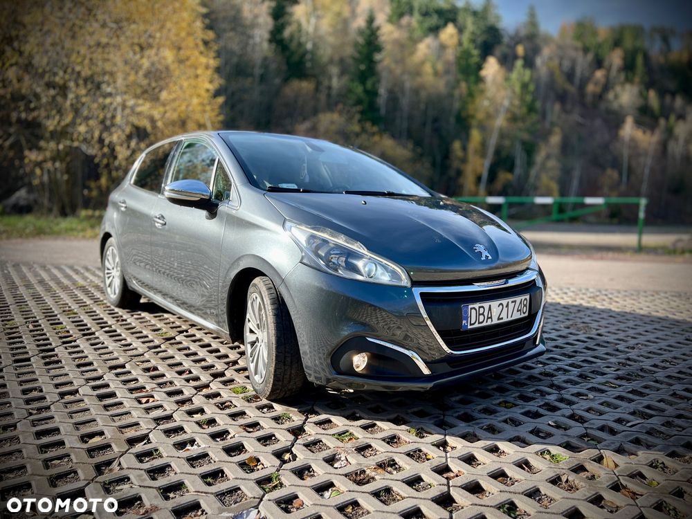 Peugeot 208 - 7