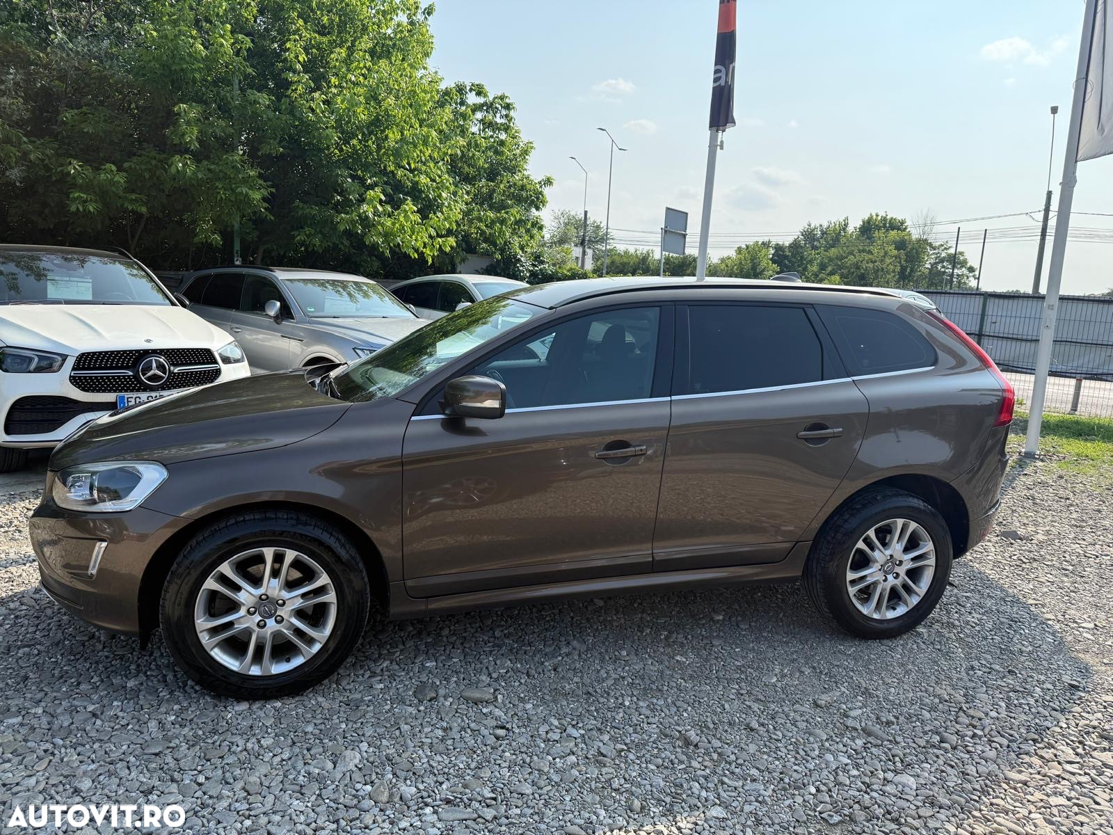Volvo XC 60 - 33