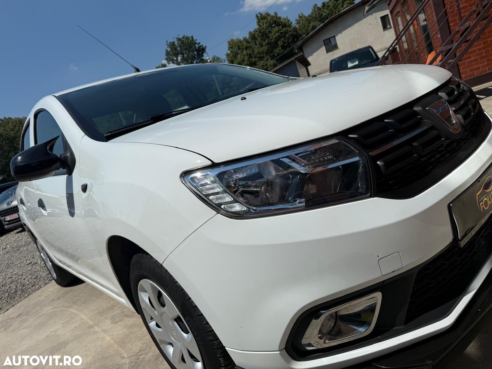 Dacia Logan - 40