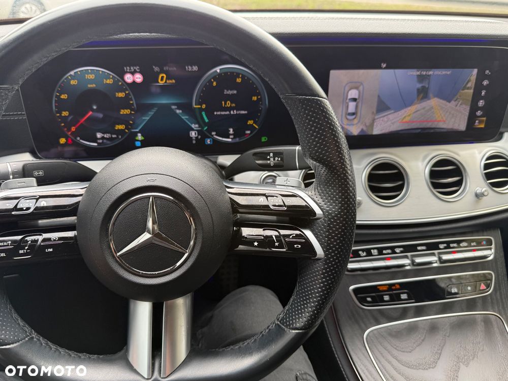 Mercedes-Benz Klasa E 220 d 4-Matic AMG - 22