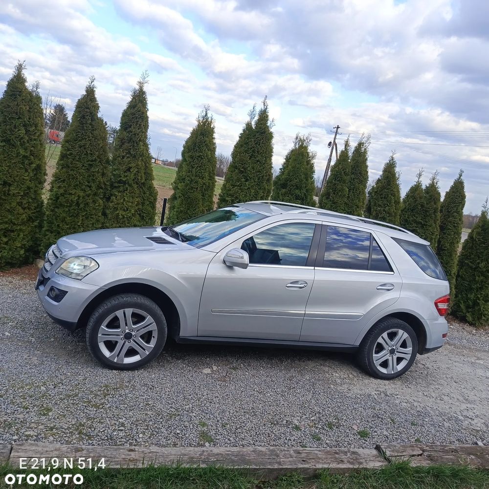 Mercedes-Benz ML - 33
