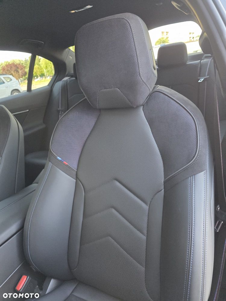 BMW Seria 5 520i mHEV M Sport sport - 17