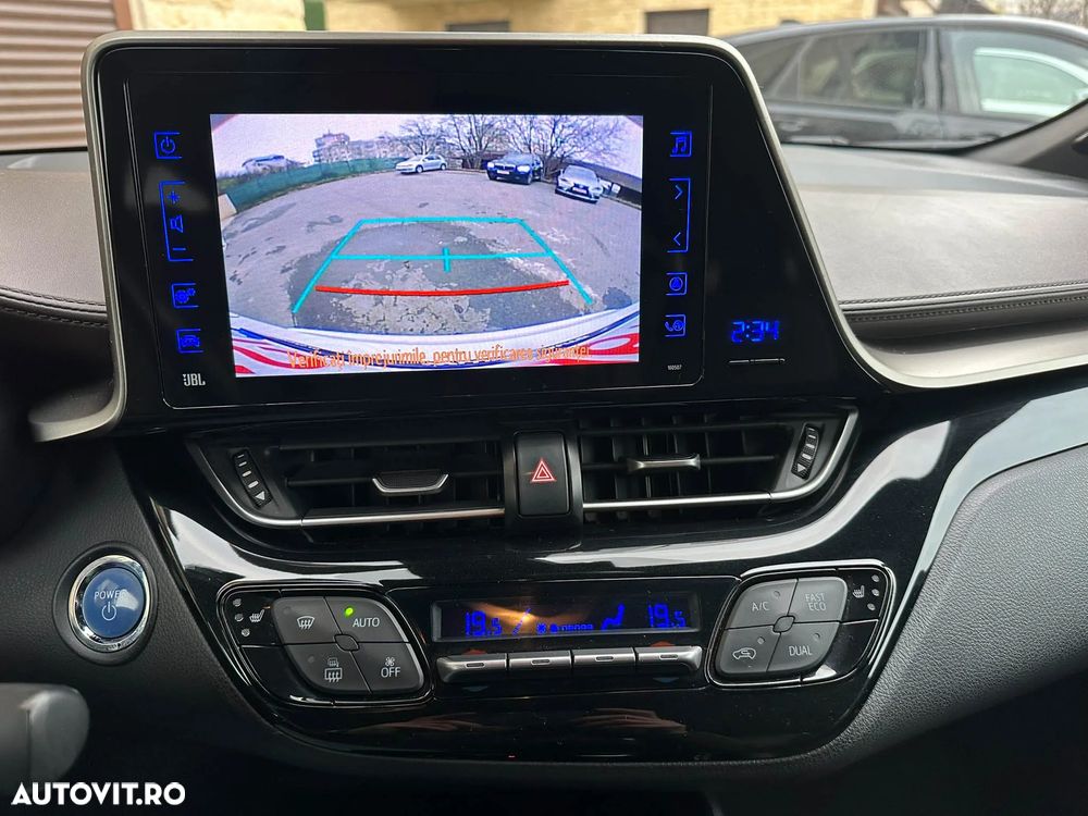 Toyota C-HR 1.8 HSD 122 CP 4x2 CVT Style - 15