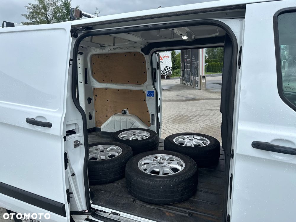 Ford Transit Custom - 14