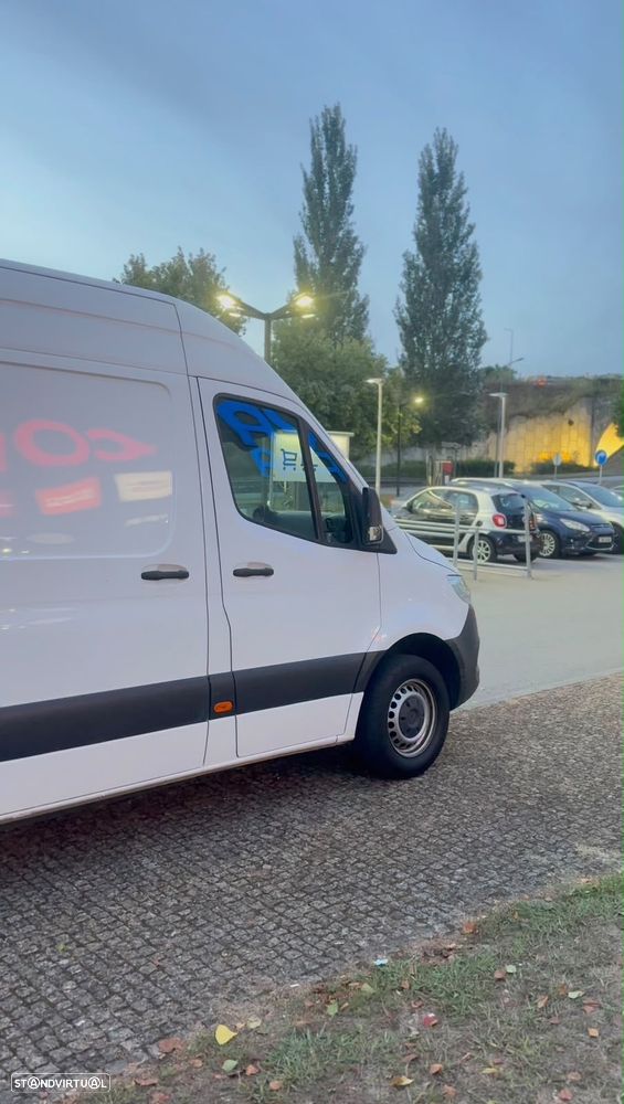 Mercedes-Benz Sprinter - 21