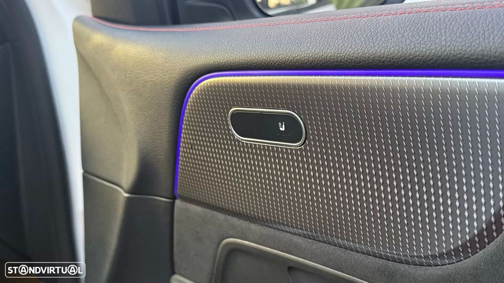 Mercedes-Benz EQB 300 4Matic Progressive - 42