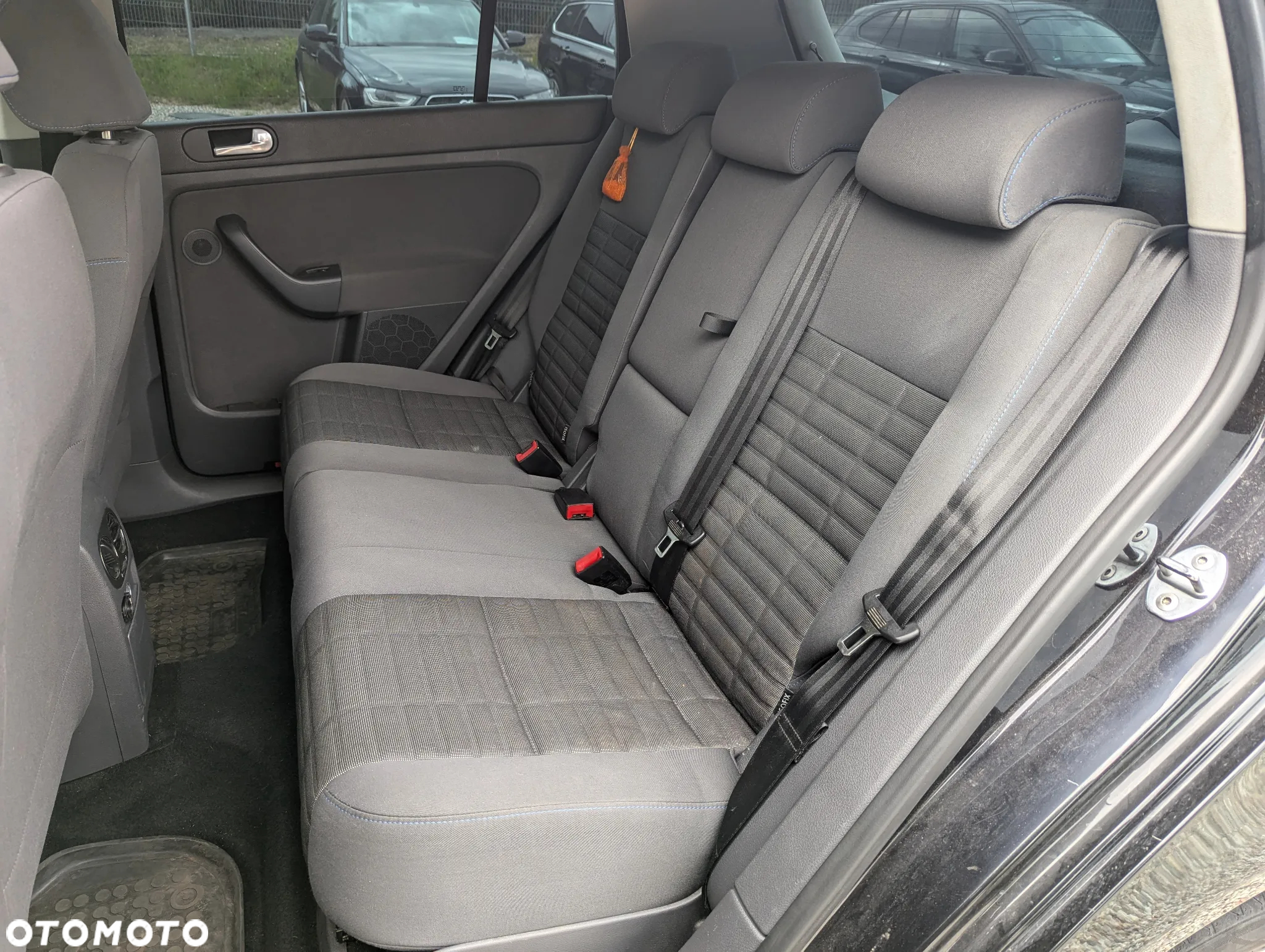 Volkswagen Golf Plus 1.9 TDI Comfortline DSG - 19