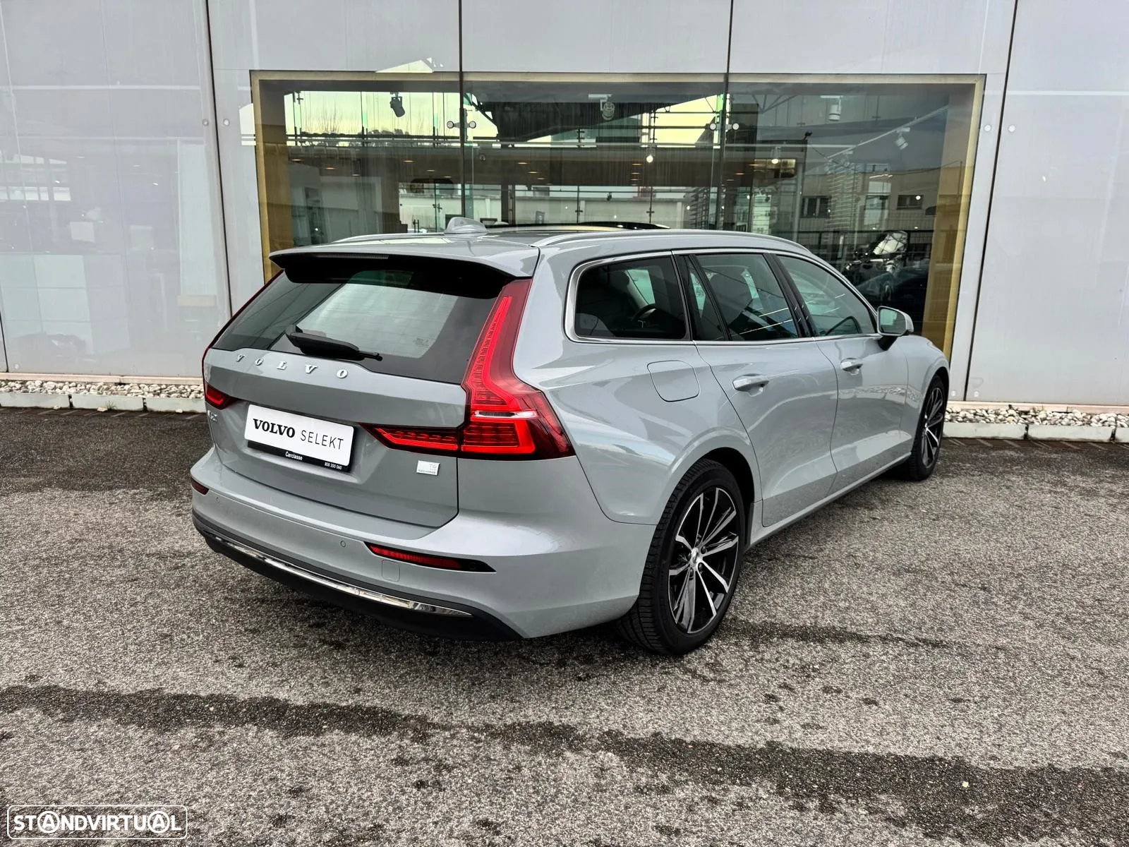 Volvo V60 2.0 T6 AWD TE Core - 14
