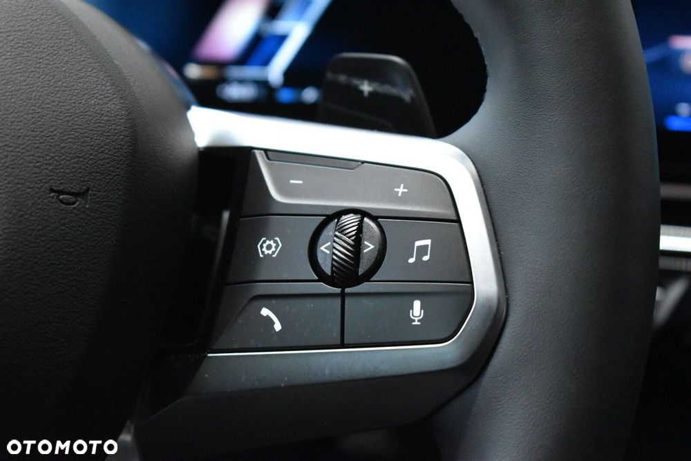 BMW X1 - 15
