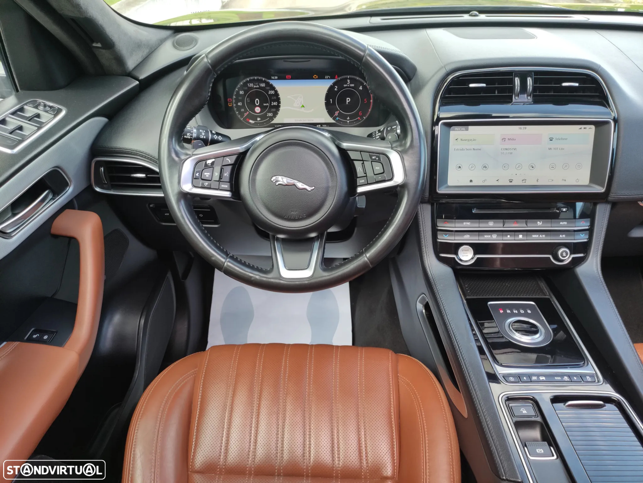 Jaguar F-Pace 2.0 i4D Portfolio Aut. - 14