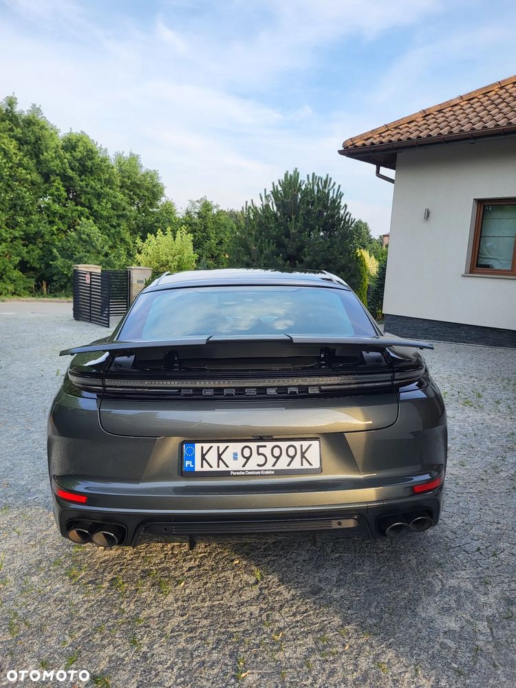 Porsche Panamera - 8