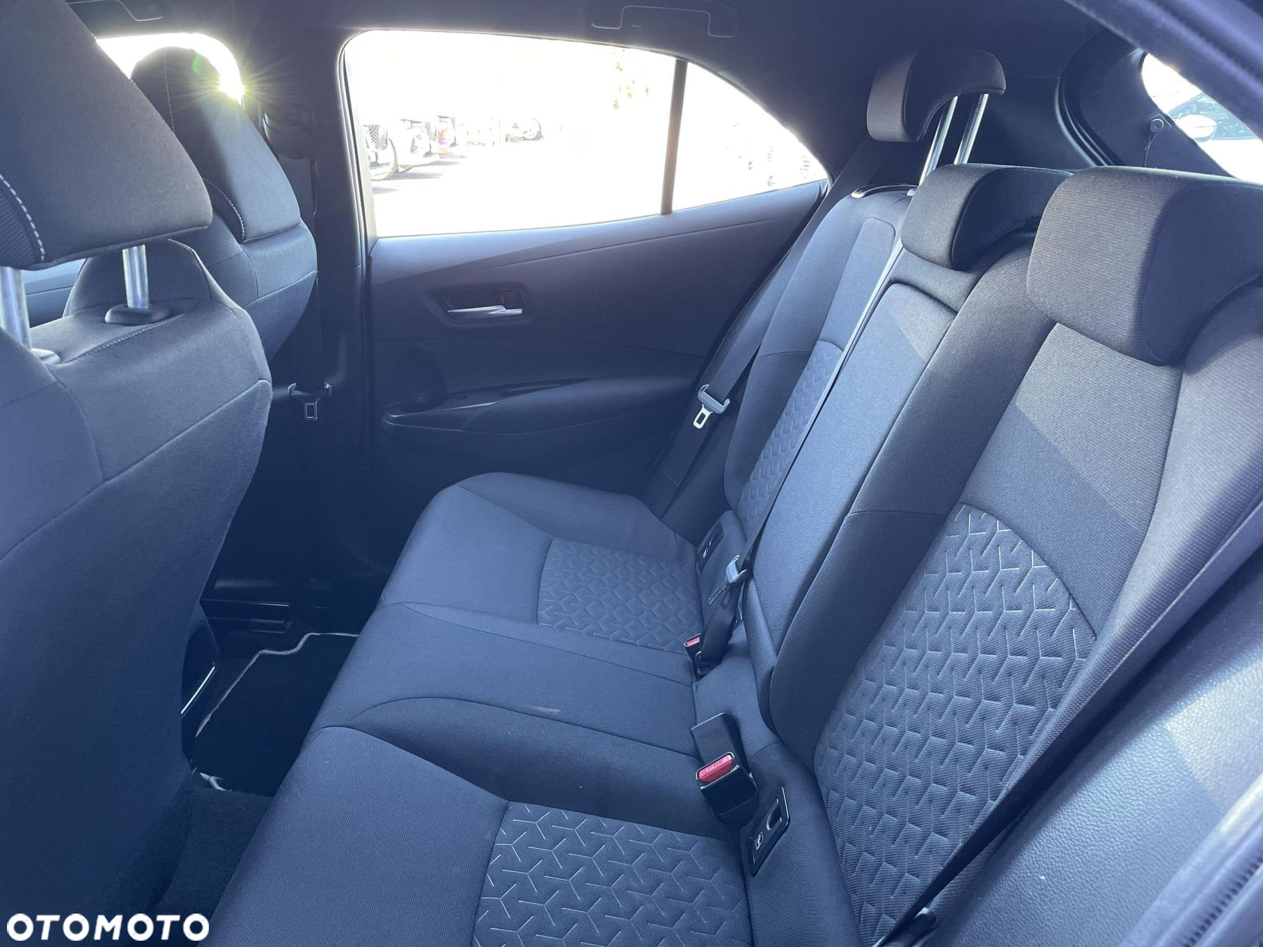 Toyota Corolla - 16