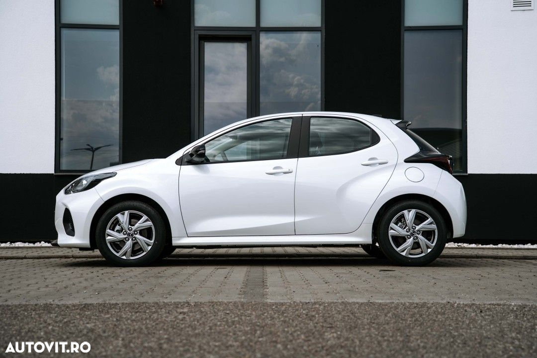 Mazda 2 - 4