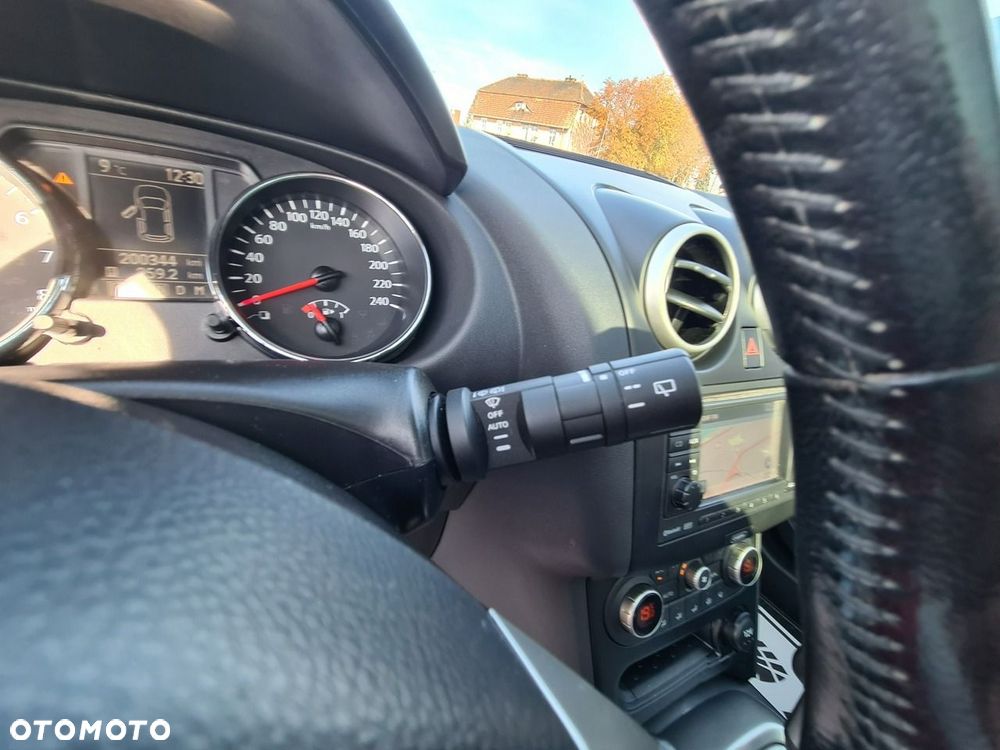 Nissan Qashqai 2.0 4x4 Tekna CVT - 16