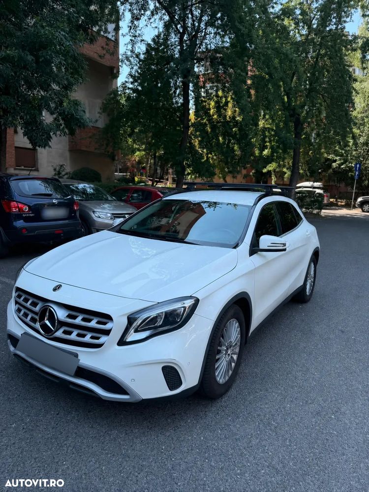 Mercedes-Benz GLA - 2