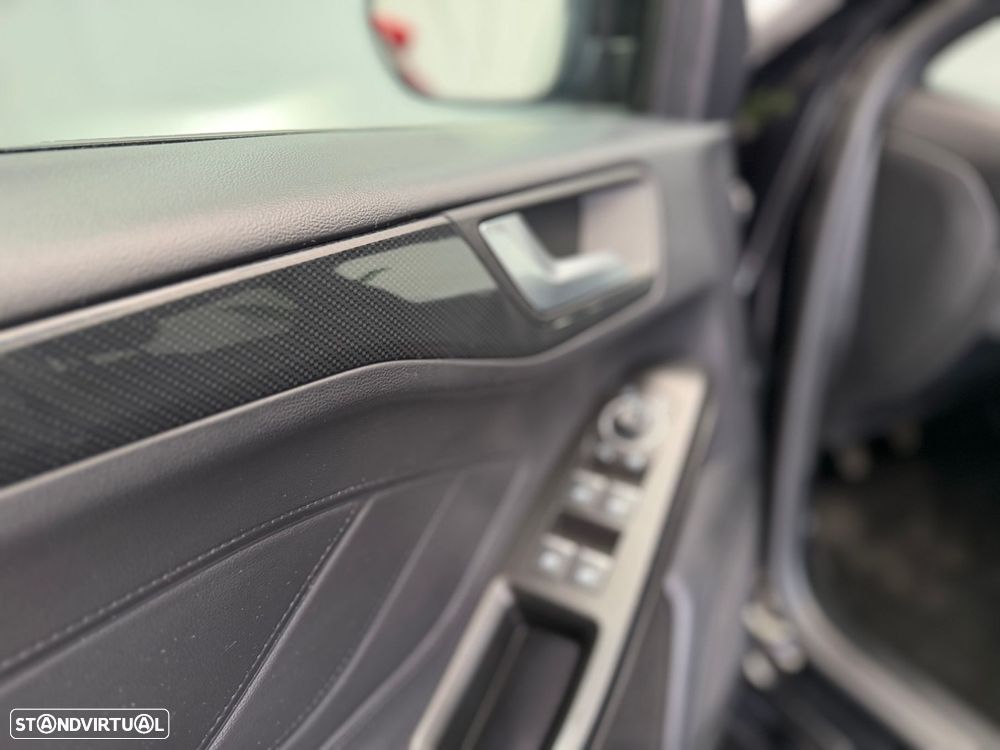 Ford Focus SW 1.0 EcoBoost Hybrid ST-LINE - 24