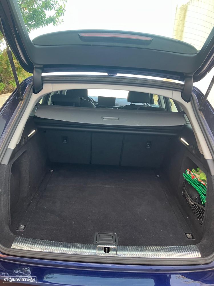 Audi A4 Avant 30 TDI S tronic - 9