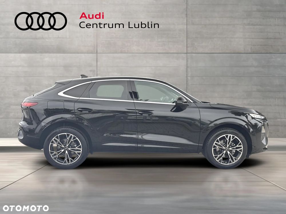 Audi Q3 Sportback - 8