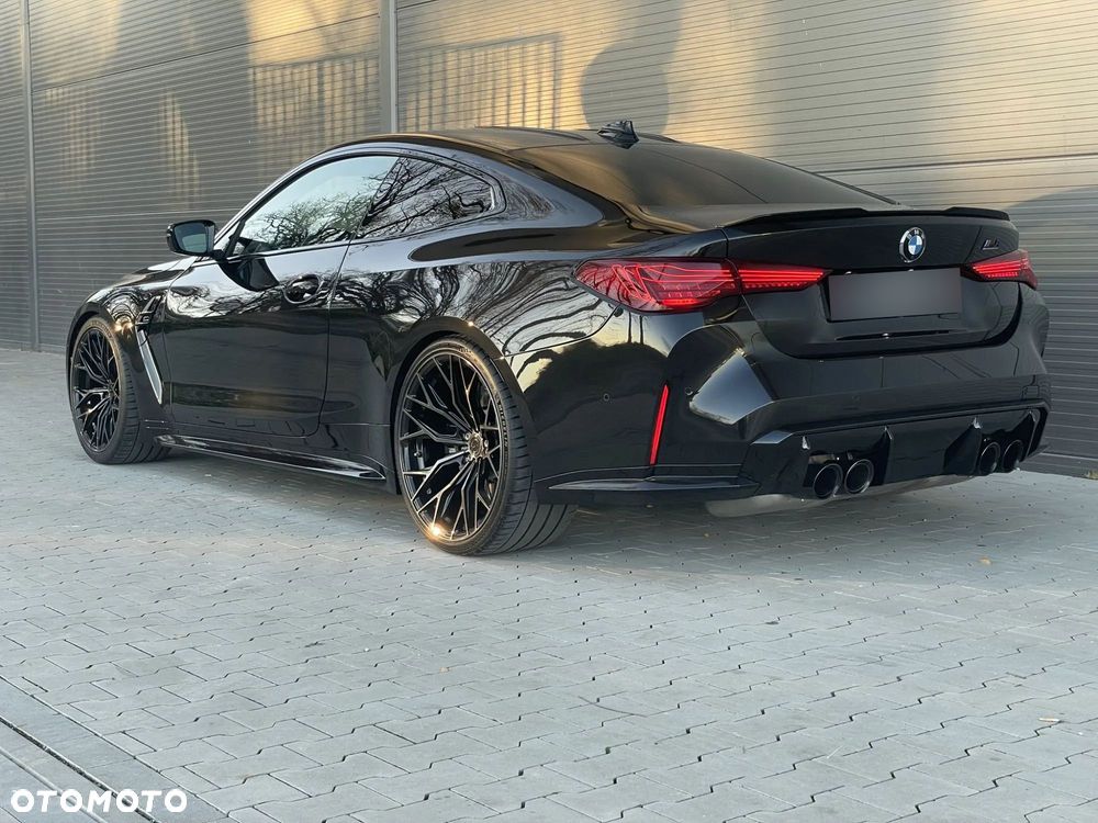 BMW M4 Competition - 17