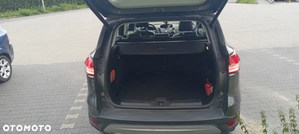 Ford Kuga 2.0 TDCi 4WD Titanium - 6