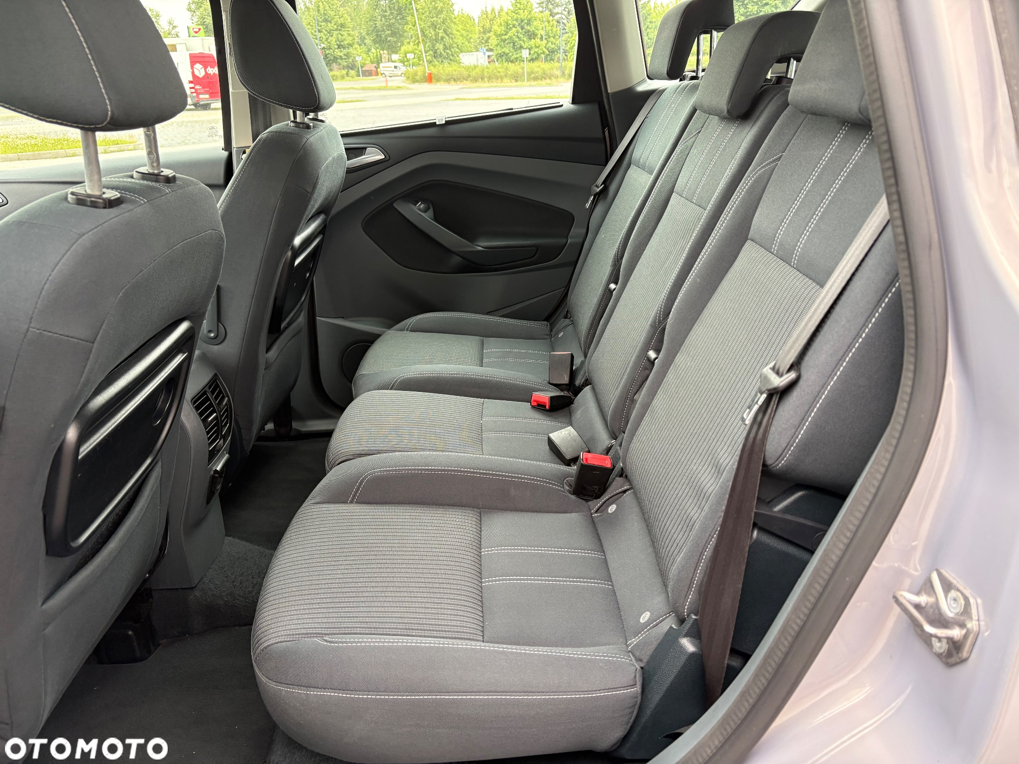 Ford C-MAX 1.6 Titanium - 21