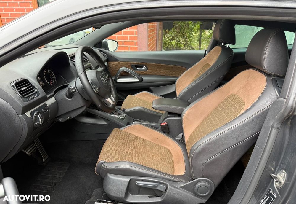 Volkswagen Scirocco 2.0 TDI DSG Edition - 11
