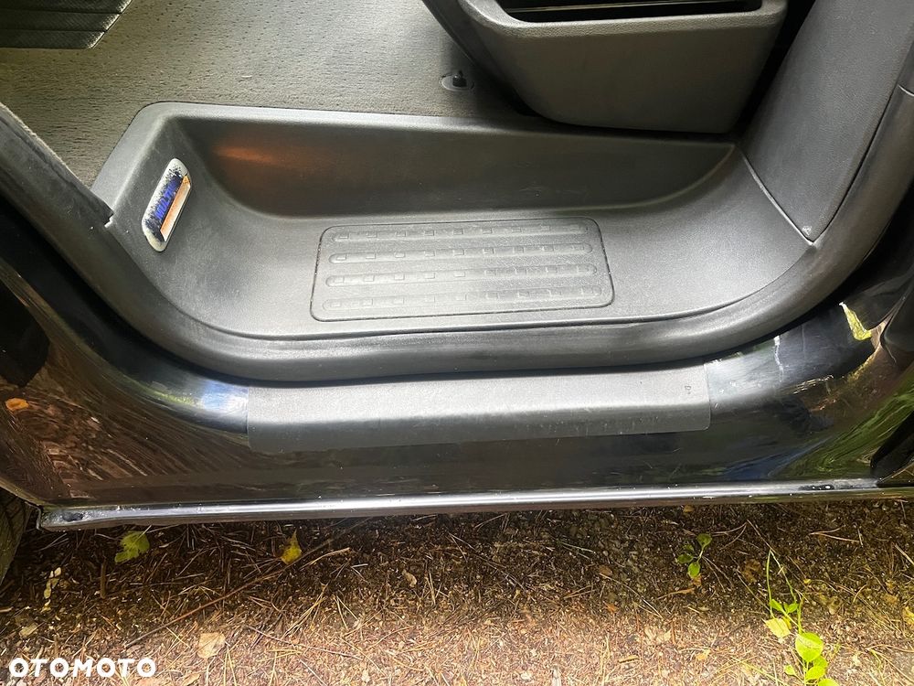 Volkswagen Multivan - 12