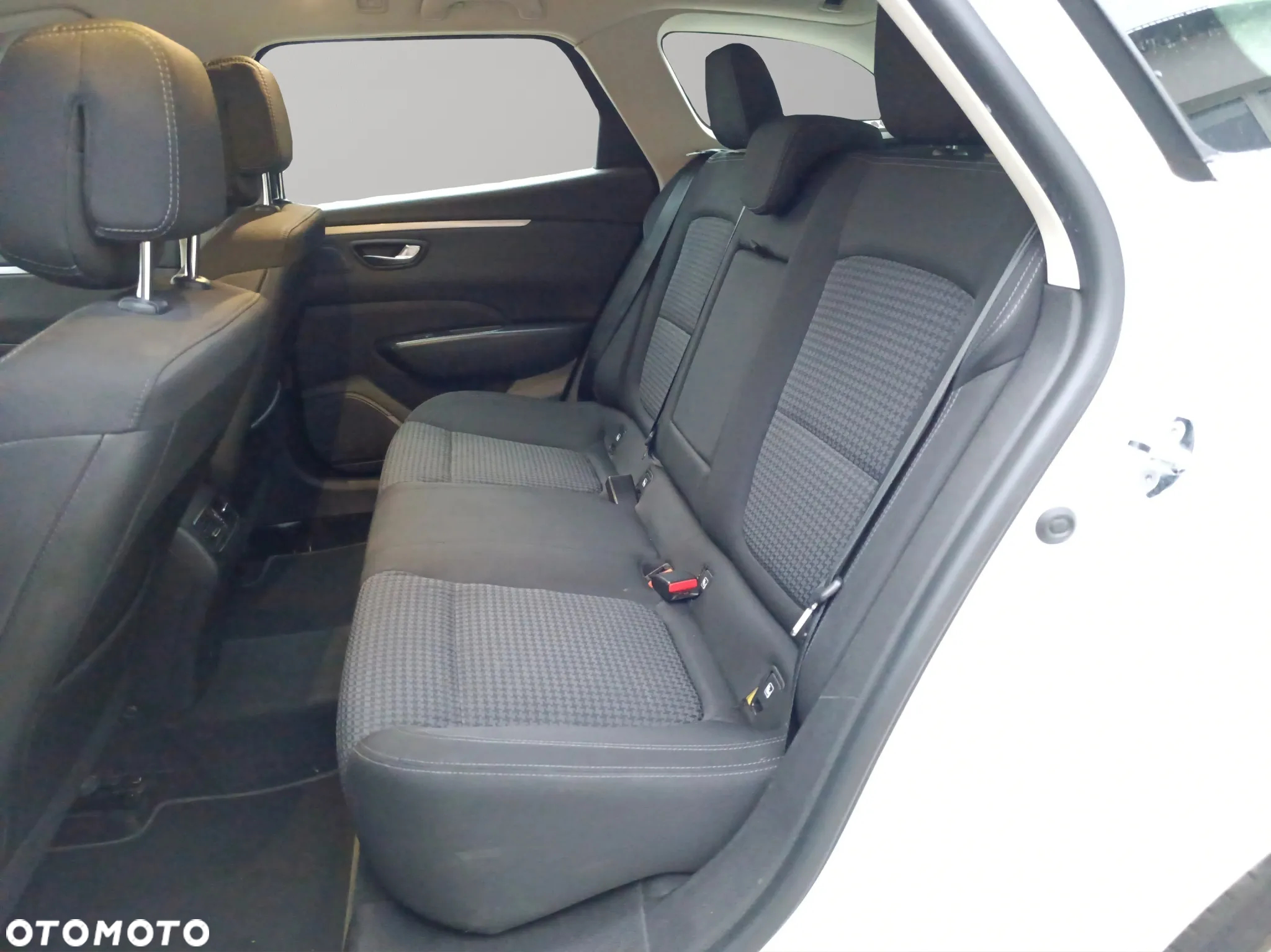 Renault Talisman 1.6 Energy TCe Limited EDC - 16