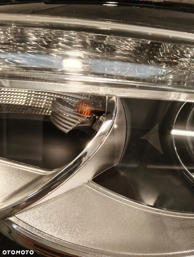 Audi A3 8P XENON KOMPLET LAMP PRZÓD  8P0941003 / 8P0941004 - 8