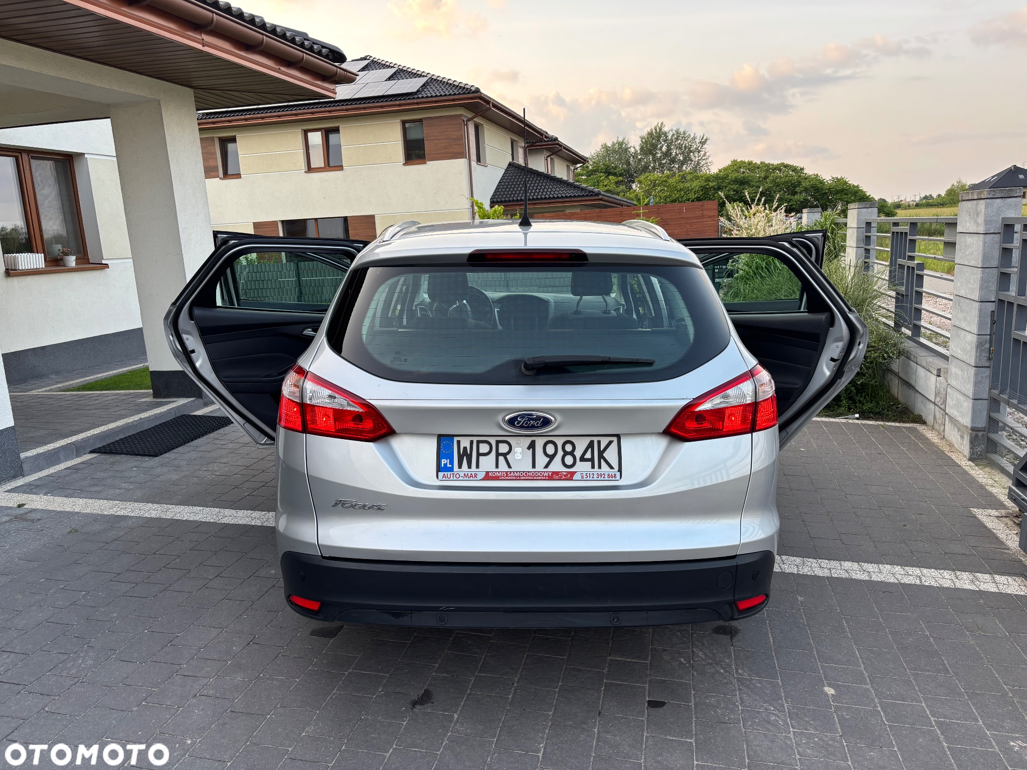 Ford Focus 1.6 Ambiente - 17