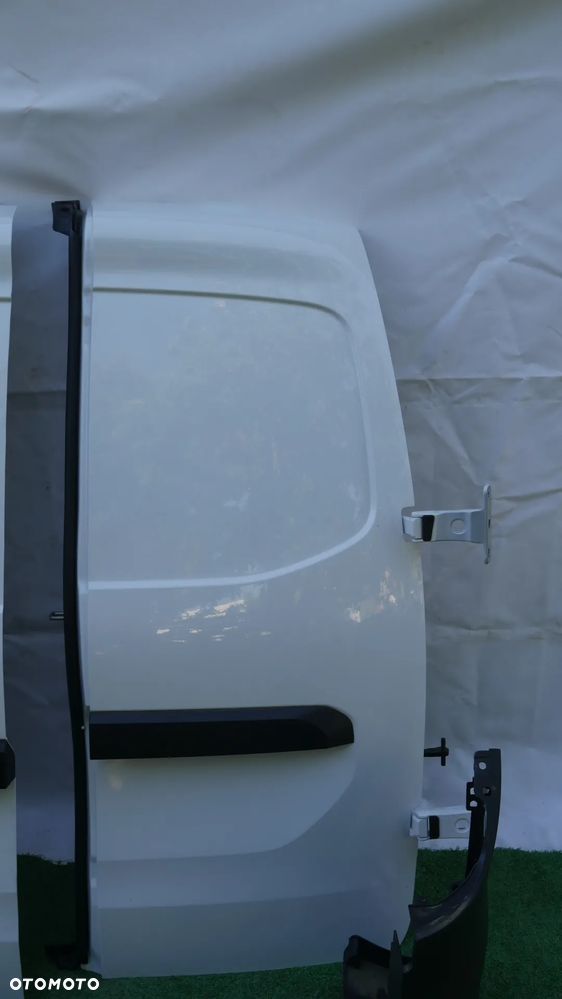 DRZWI TYŁ KOMPLETNE BIAŁE Z ZAWIASAMI ZDERZAK TYŁ PDC BELKA MERCEDES CITAN W420 RENAULT KANGOO IV NISSAN TOWNSTAR - 5