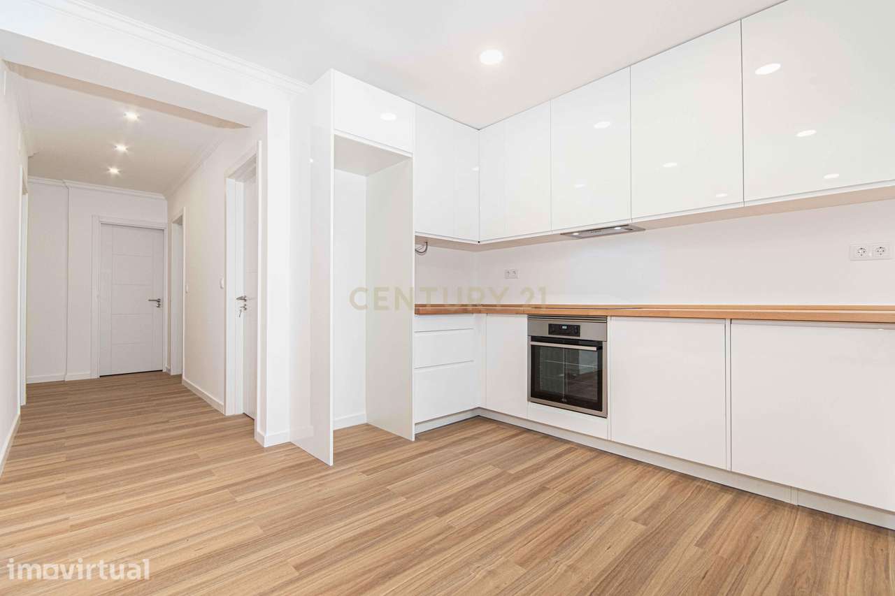 Apartamento T2 Remodelado, Amadora - Grande imagem: 4/18