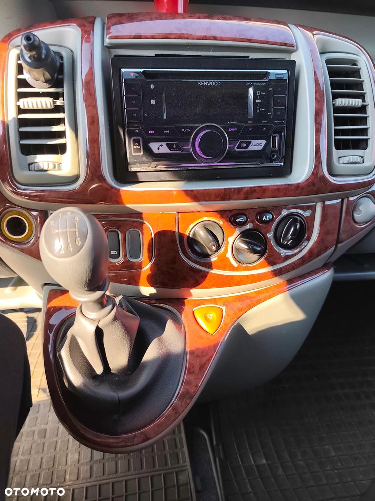 Renault Trafic - 18
