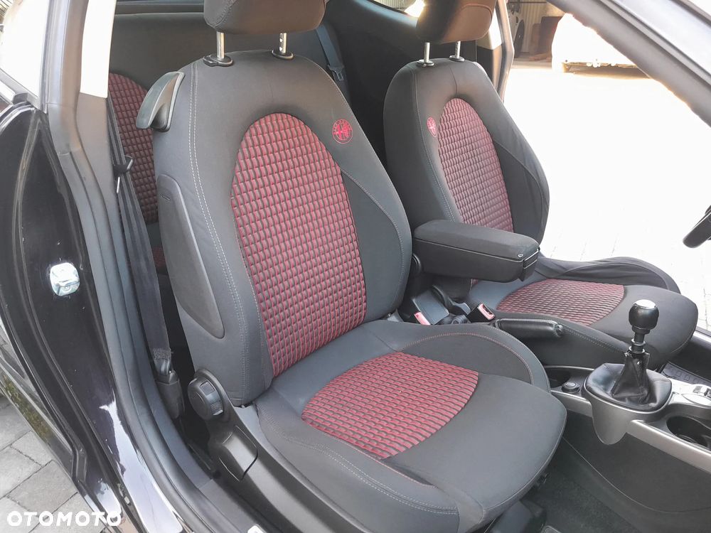 Alfa Romeo Mito 1.4 Distinctive - 21