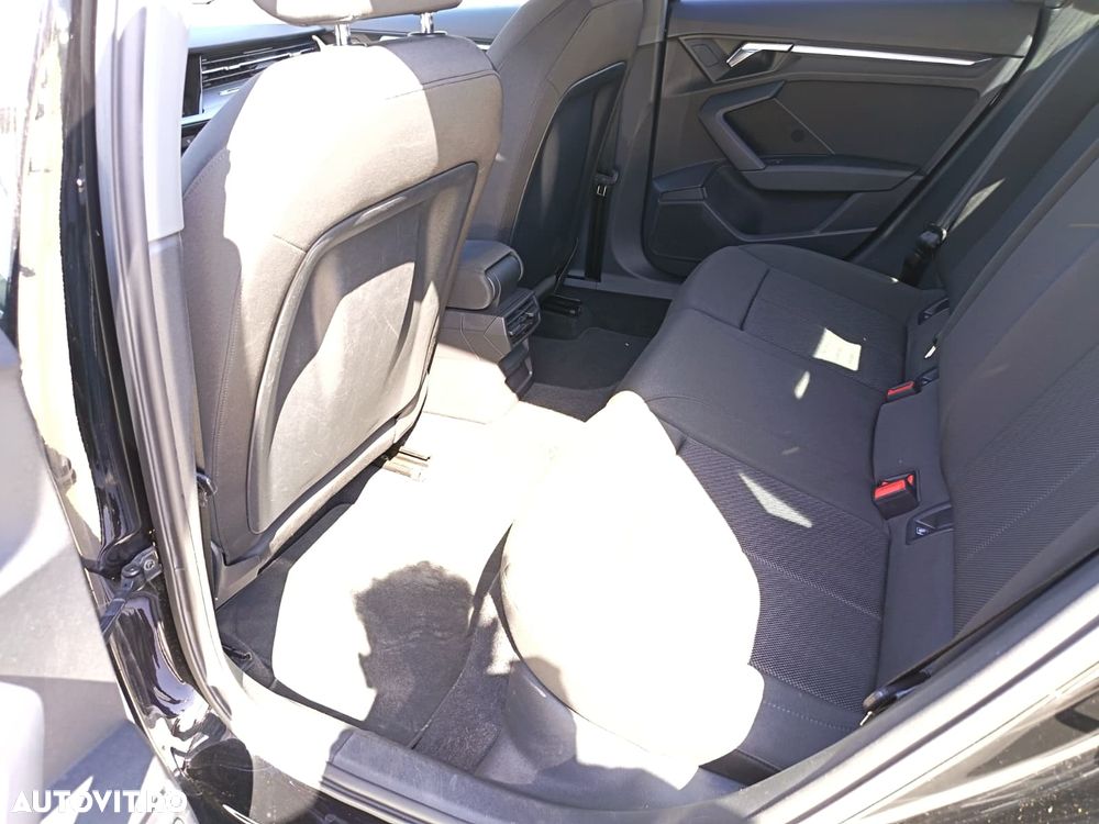 Audi A3 1.5 35 TFSI S tronic Basic - 7