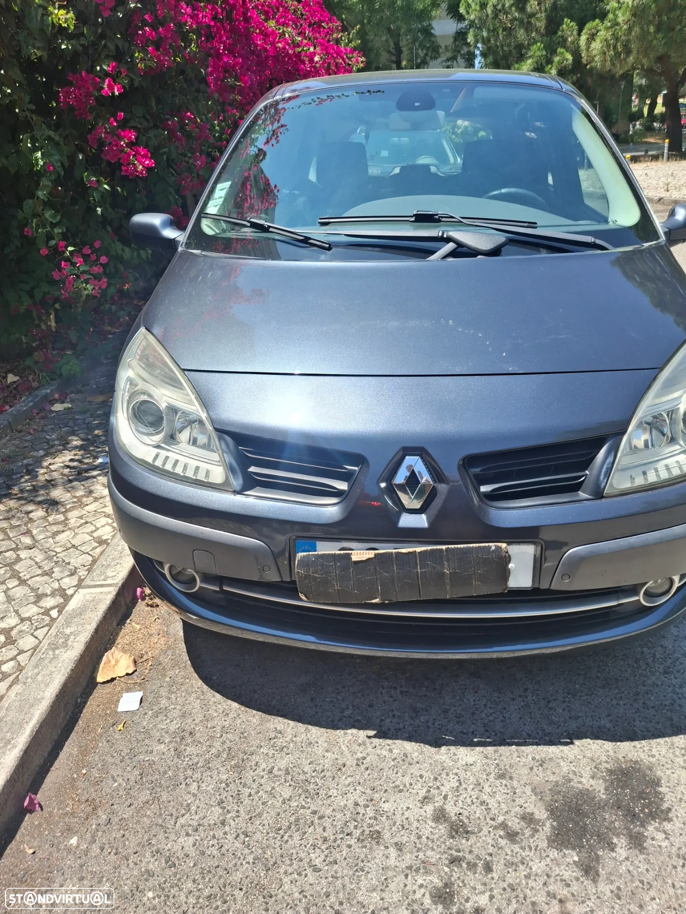 Renault Scénic 1.5 dCi Dynamique S - 2