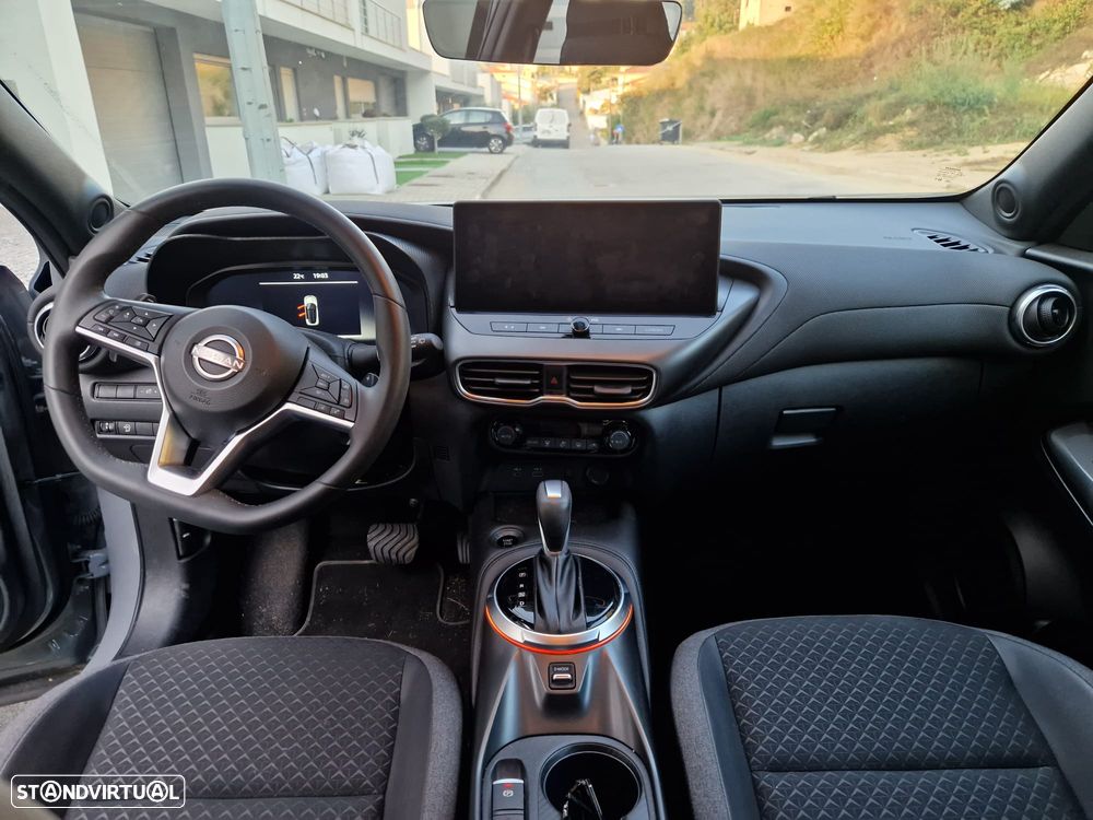 Nissan Juke 1.0 DIG-T N-Connecta Two Tone DCT - 10