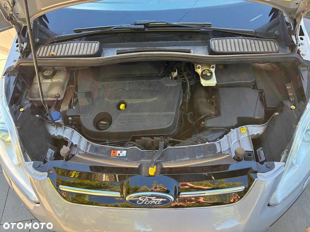 Ford Grand C-MAX - 30