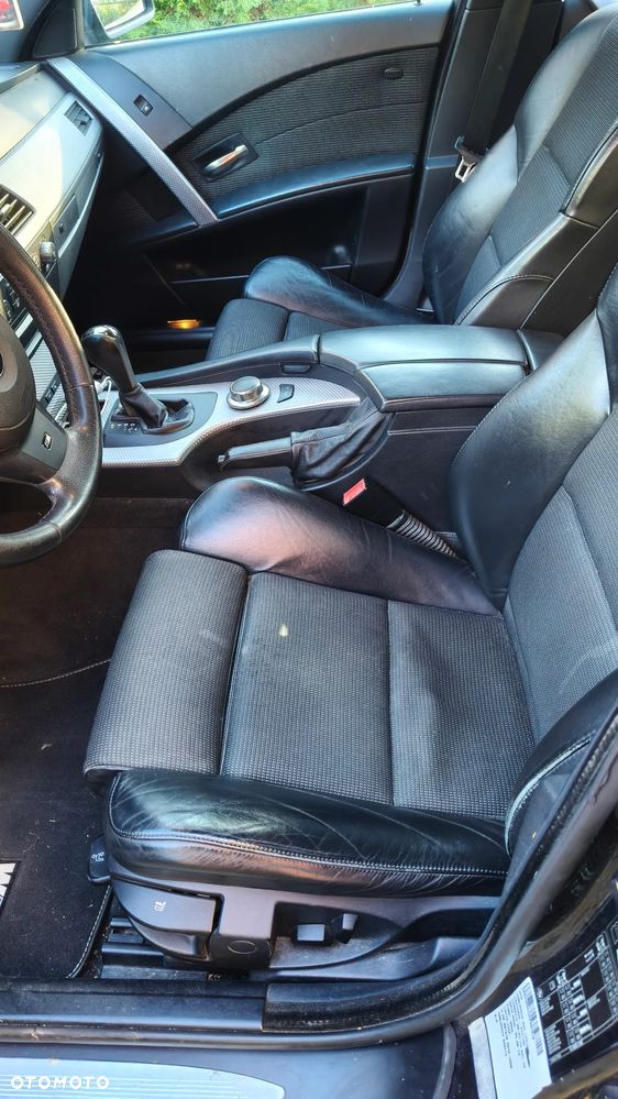 BMW Seria 5 525i - 11