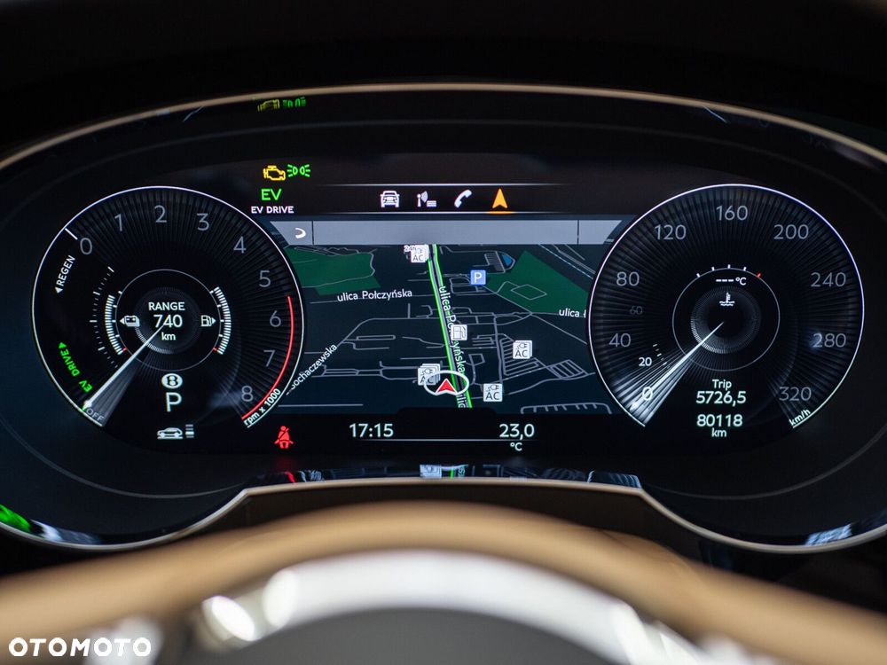 Bentley Bentayga - 16