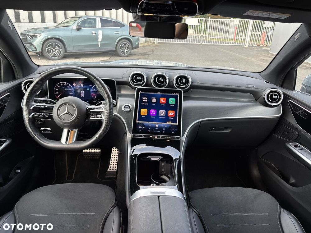 Mercedes-Benz GLC - 14