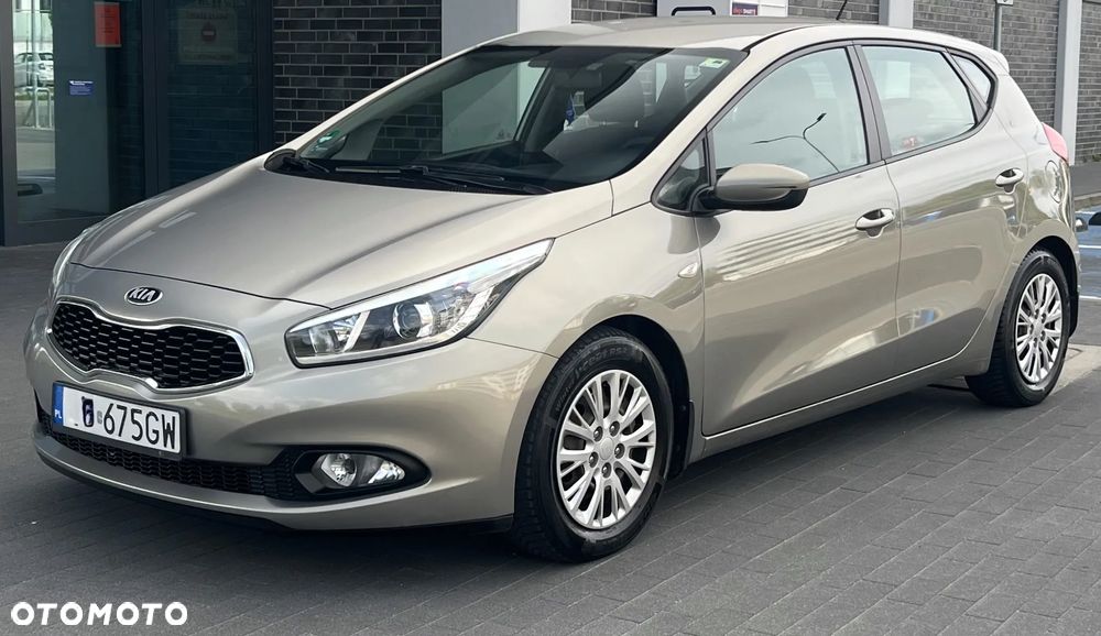 Kia Ceed 1.6 CRDi L - 28