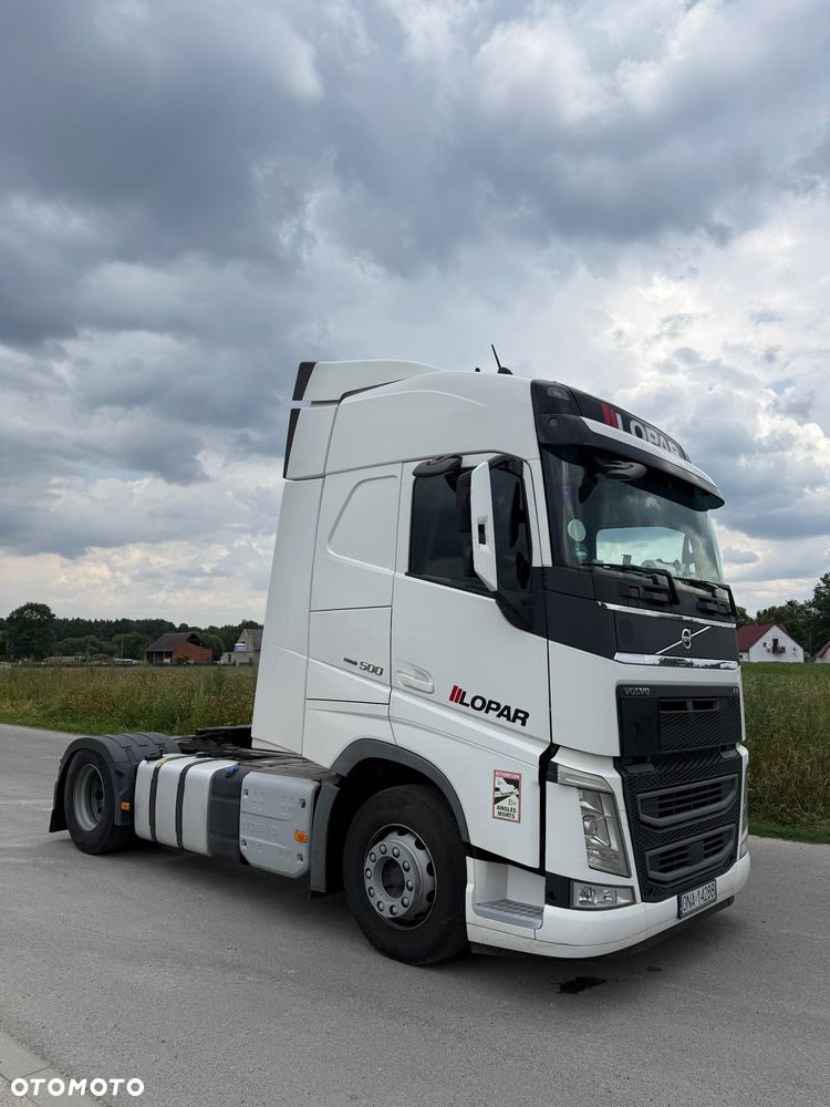 Volvo FH 500 / STANDARD / TV / XL / jak NOWY / Salon PL / XENON / LED - 32