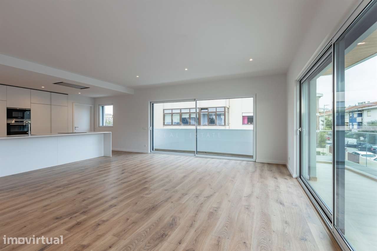 T2 novo Garagem e Terraço 55m2 | T2 Pronto habitar Prelada Carvalhido - Grande imagem: 2/18