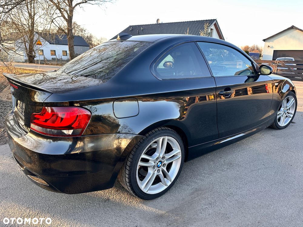 BMW Seria 1 123d DPF - 24