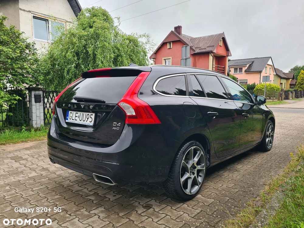Volvo V60 D4 AWD Ocean Race - 30