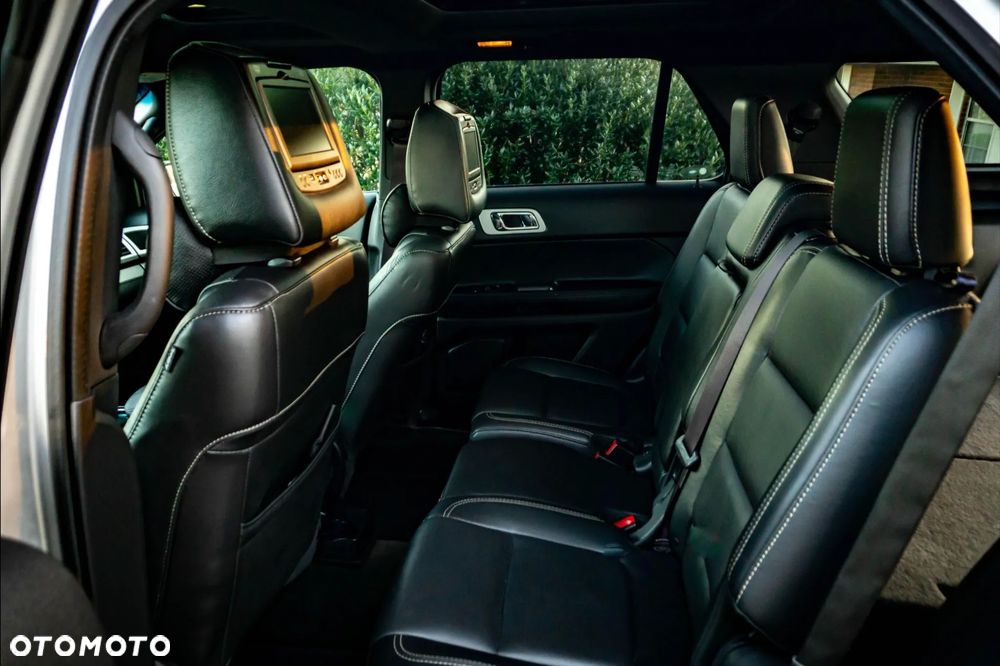 Ford Explorer - 20